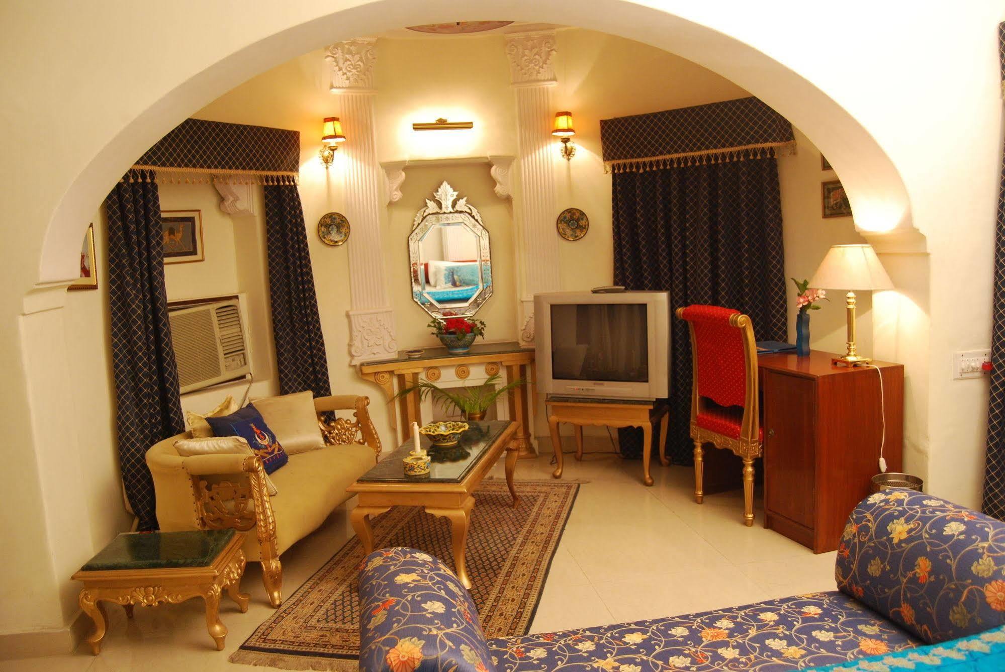 Hotel Sugan Niwas Palace Jaipur Exteriör bild